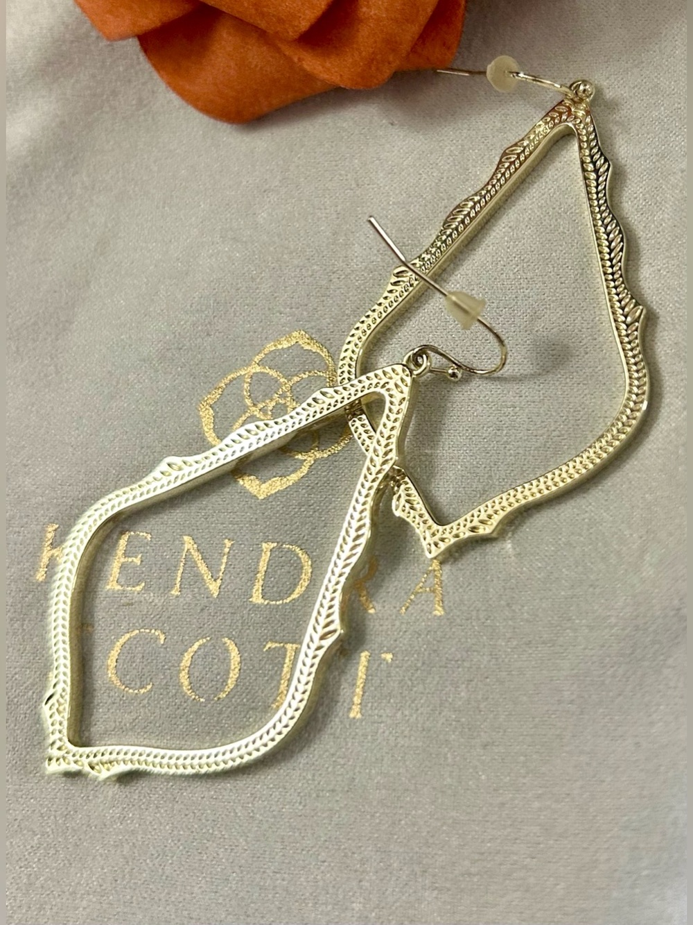 Kendra Scott Sophie Drop Earrings 🌸 - Picture 6 of 9